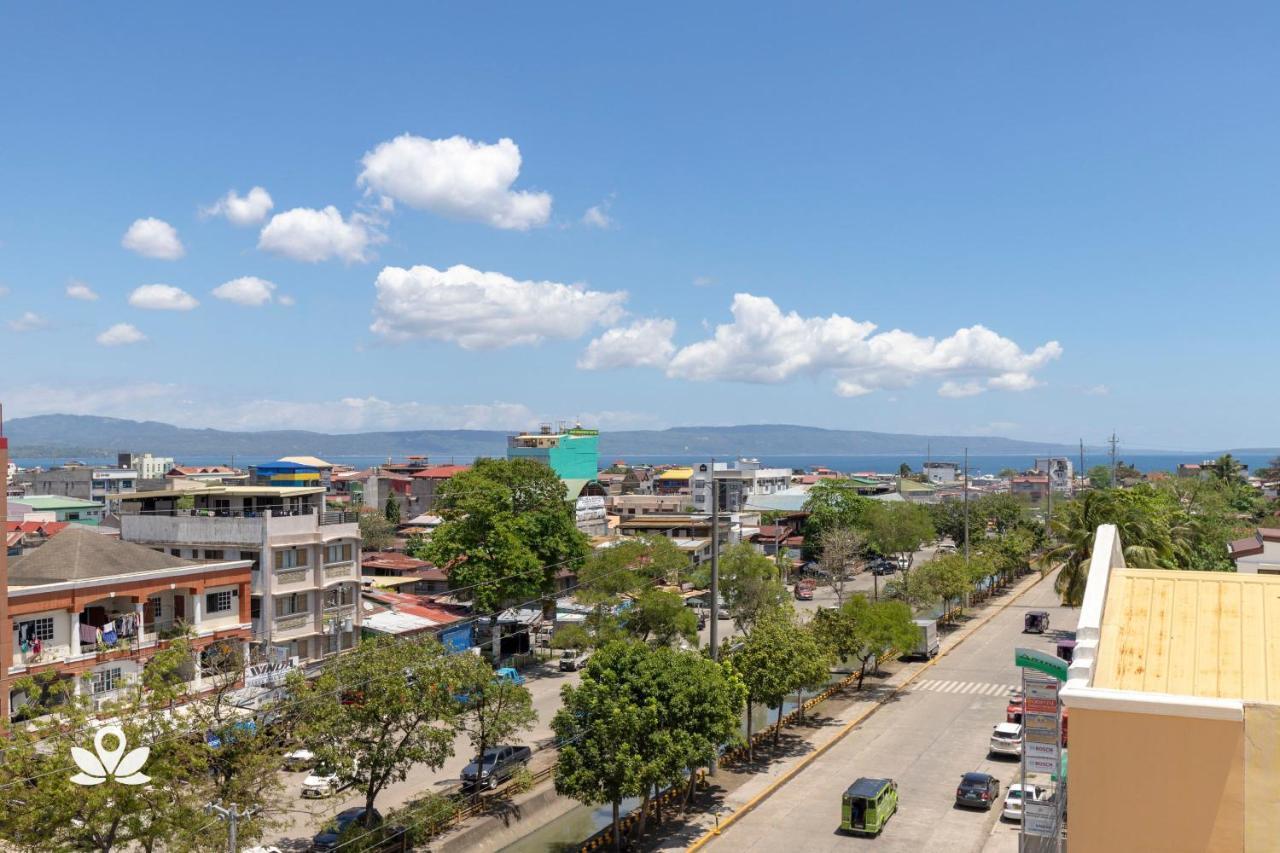 젠 룸 로사스 애비뉴 호텔 Davao City 외부 사진